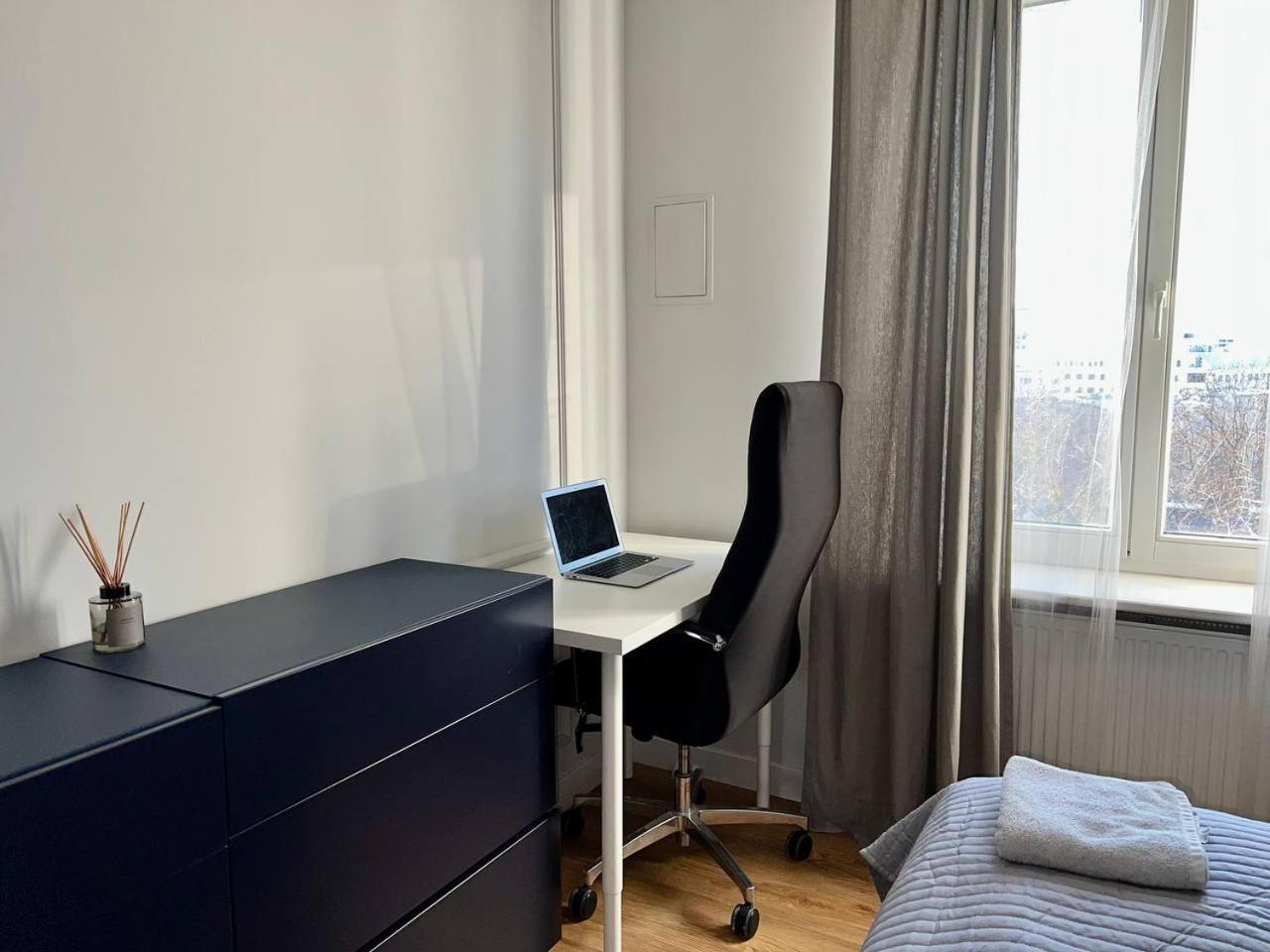 Modern Flat In The Centre - By Hik Apartments Warschau Buitenkant foto